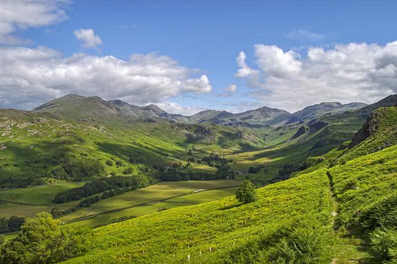 eskdale-valley-upper-eskdale-and-the-highest-mountains-in-england