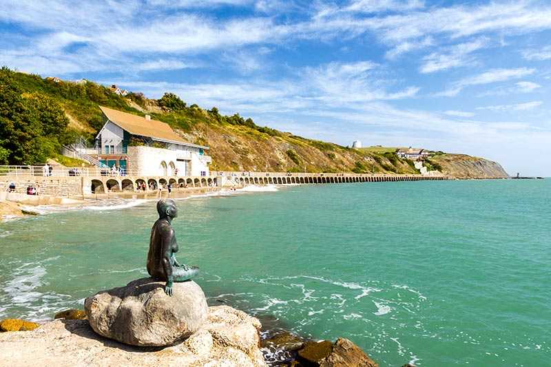 folkestone-beach-sunny-sands-beach-at-folkstone