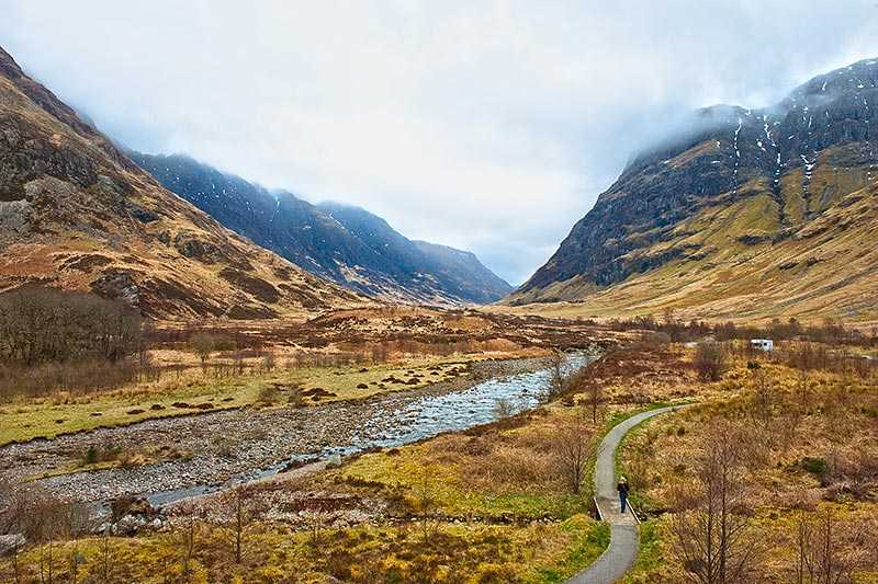 glen-coe-the-misty-hills-of-glen-coe-in-western-scotland