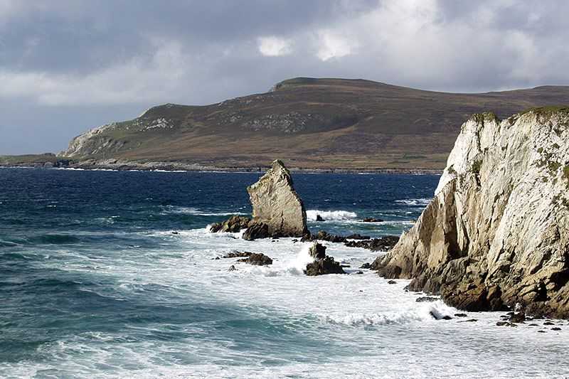 achill-island-chalk-cliffs-on-the-island039s-coastline