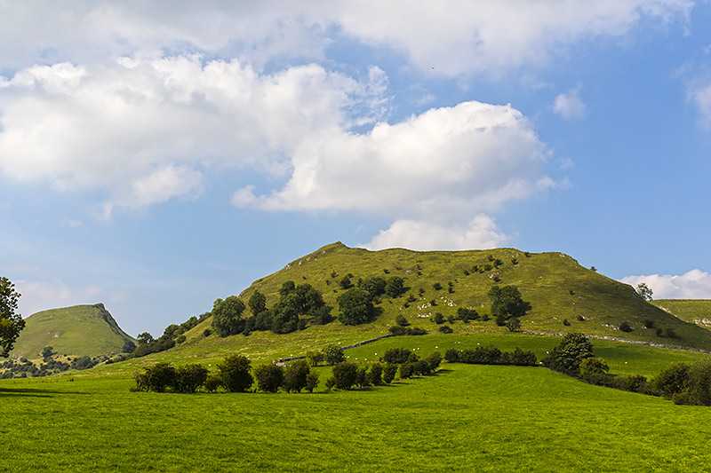 chrome-hill-chrome-hill-and-parkhouse-hill-peak-district-derbyshire